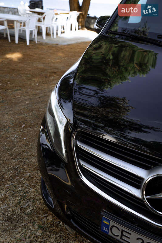 Mercedes-Benz V-Class 2017