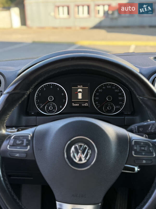 Volkswagen Tiguan 2011