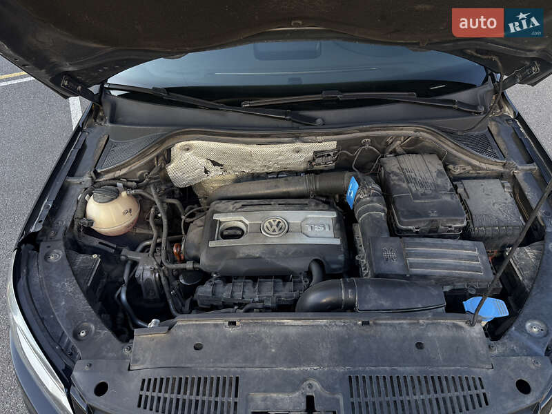 Volkswagen Tiguan 2011