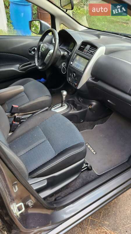 Nissan Versa Note 2018