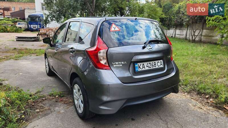 Nissan Versa Note 2018