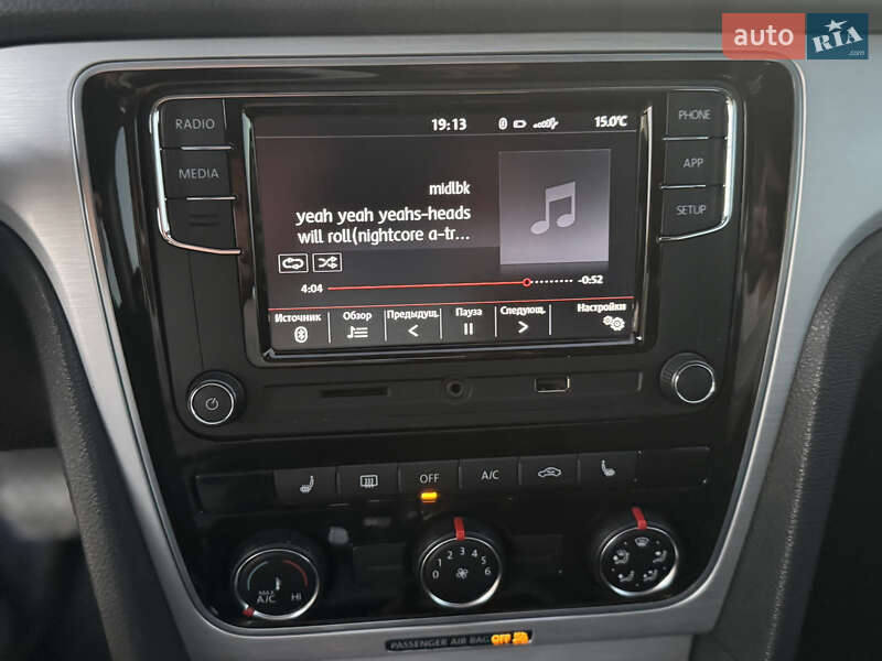 Volkswagen Passat 2012