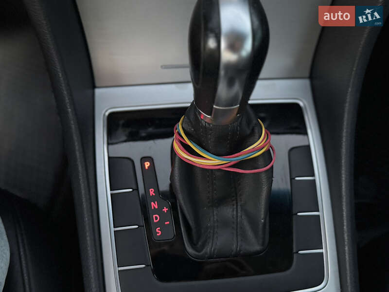 Volkswagen Passat 2012