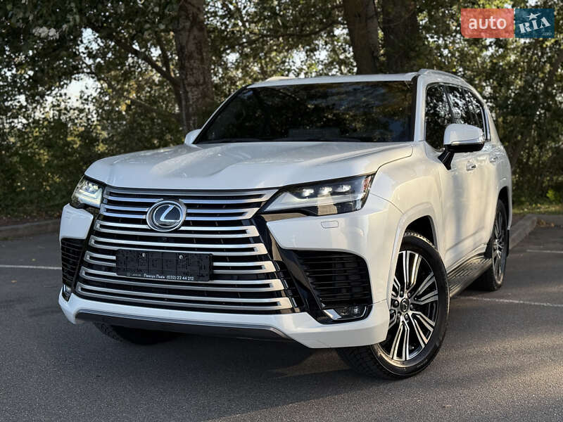 Lexus-35