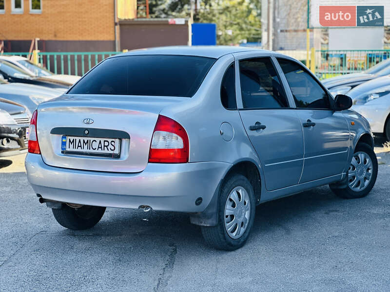 ВАЗ / Lada 1118 Калина 2008