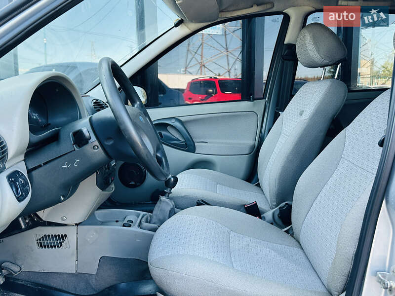 ВАЗ / Lada 1118 Калина 2008