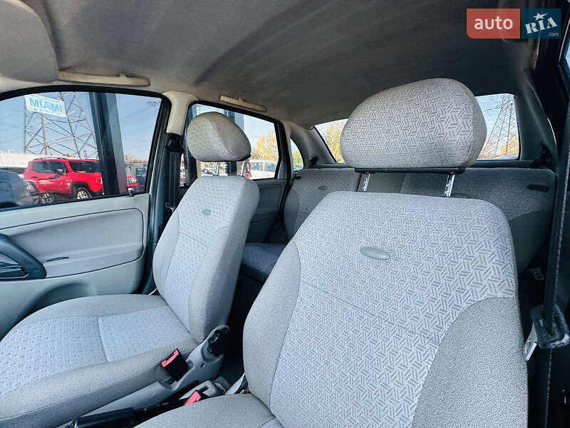 ВАЗ / Lada 1118 Калина 2008