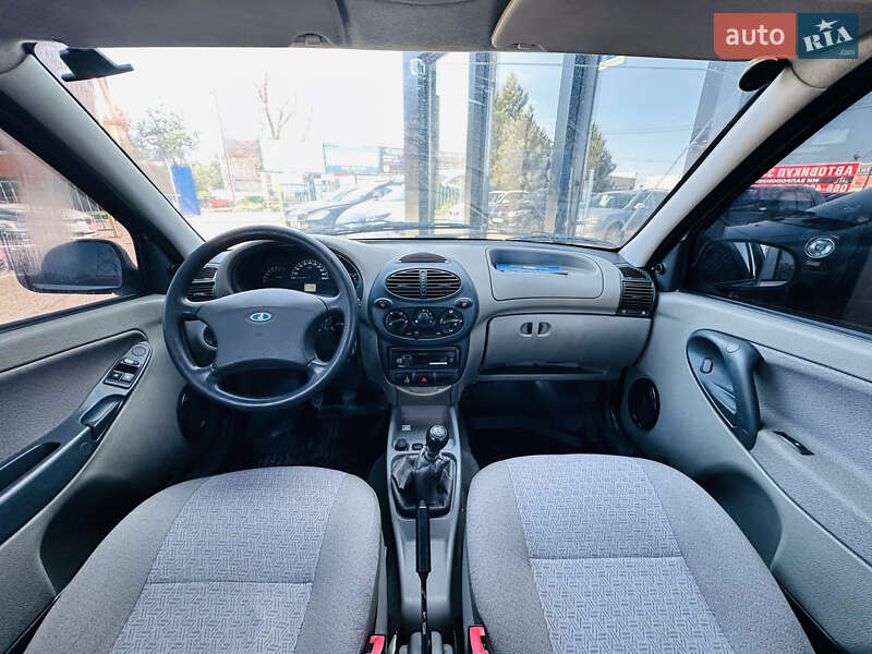 ВАЗ / Lada 1118 Калина 2008