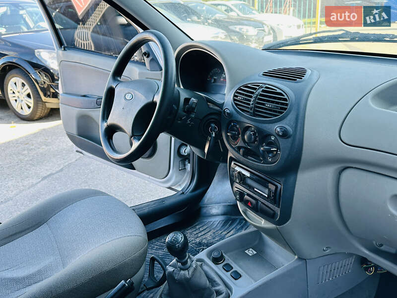 ВАЗ / Lada 1118 Калина 2008