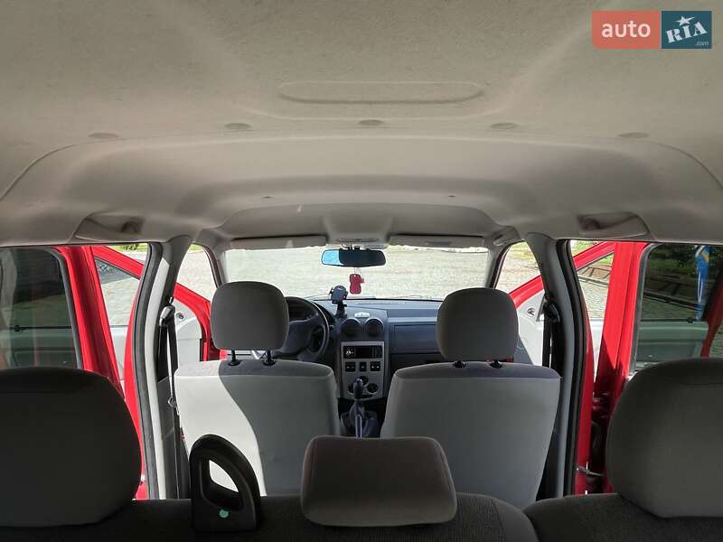 Dacia Logan MCV 2009