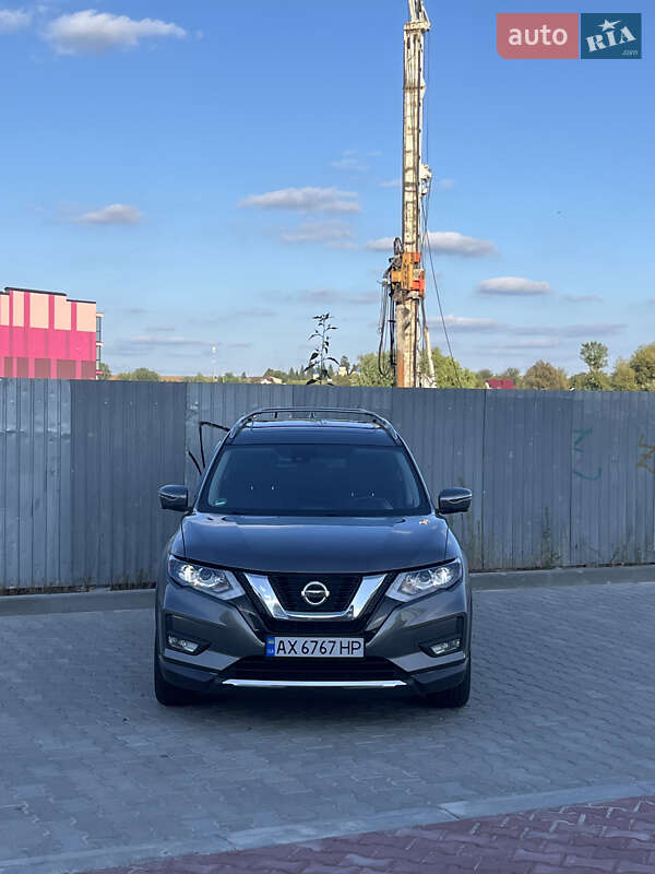 Nissan Rogue 2019