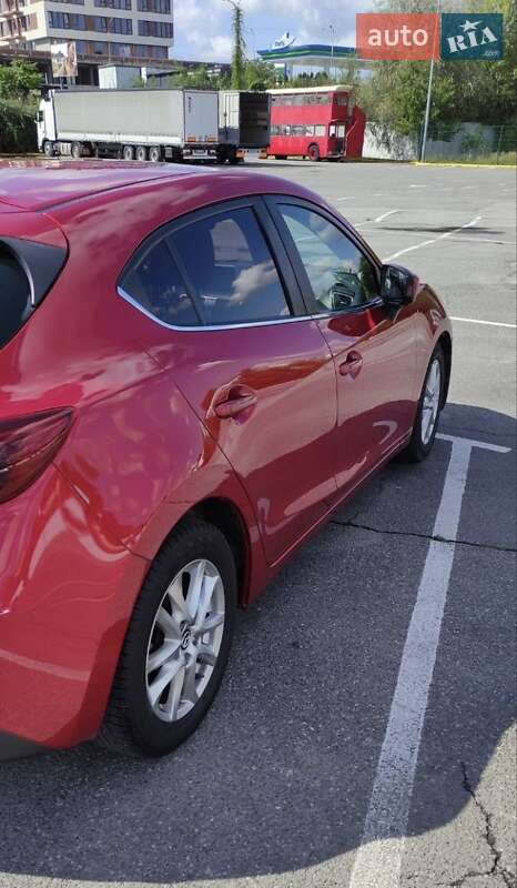 Mazda 3 2016