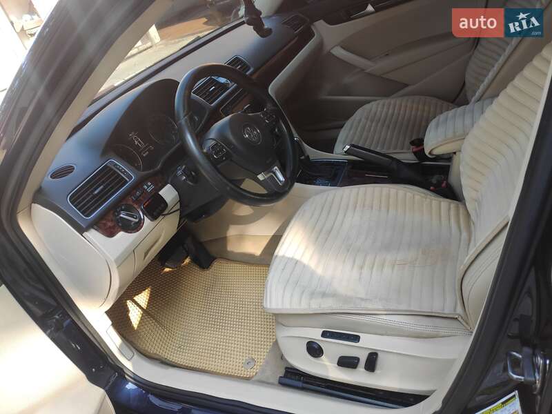Volkswagen Passat 2012