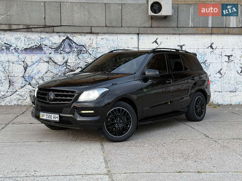 Mercedes-Benz M-Class 2011