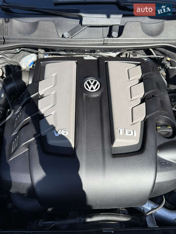 Volkswagen Touareg 2014