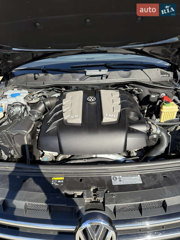 Volkswagen Touareg 2014