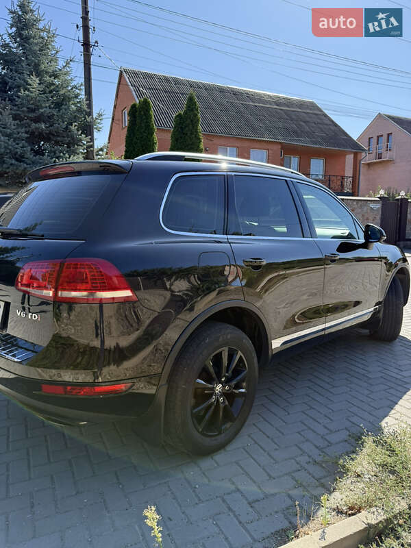 Volkswagen Touareg 2014