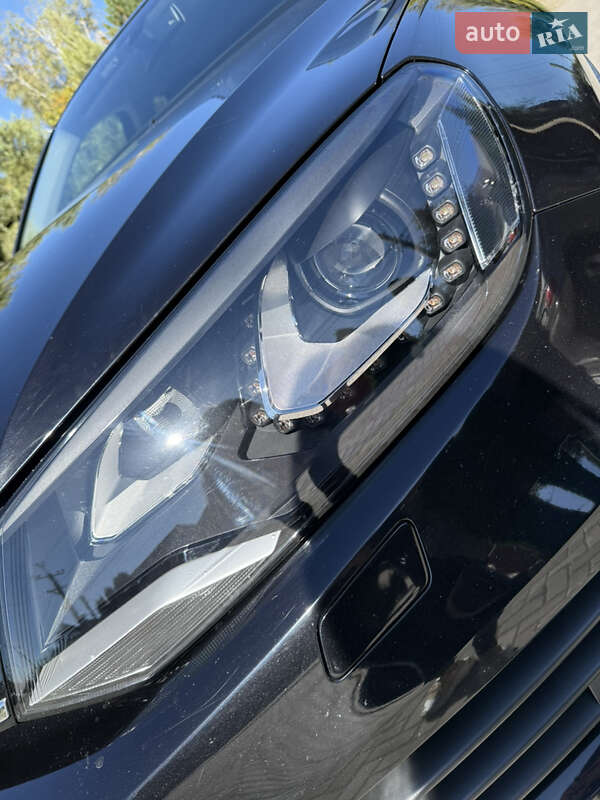 Volkswagen Touareg 2014