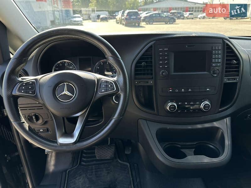Mercedes-Benz Metris 2018