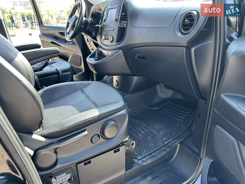 Mercedes-Benz Metris 2018