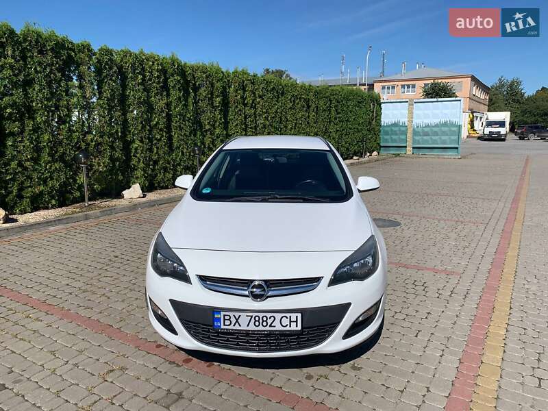 Opel Astra 2013