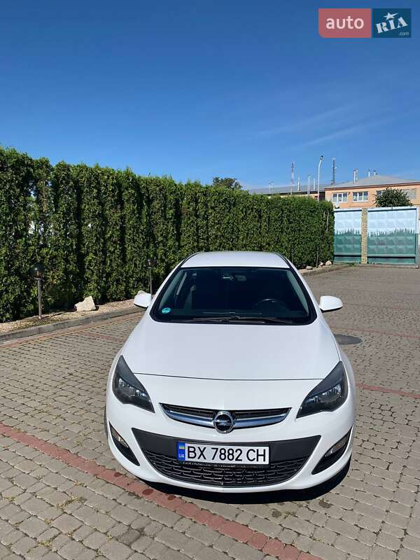 Opel Astra 2013