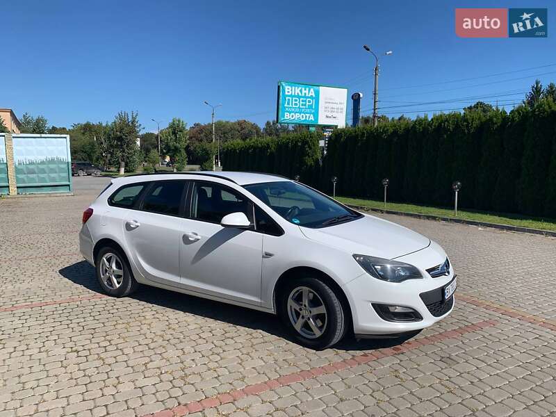 Opel Astra 2013