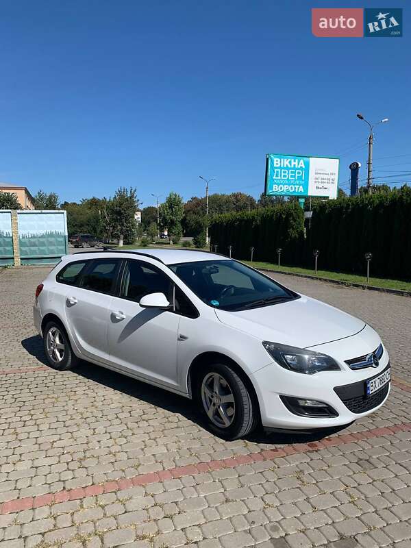 Opel Astra 2013