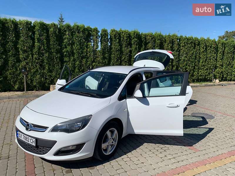 Opel Astra 2013