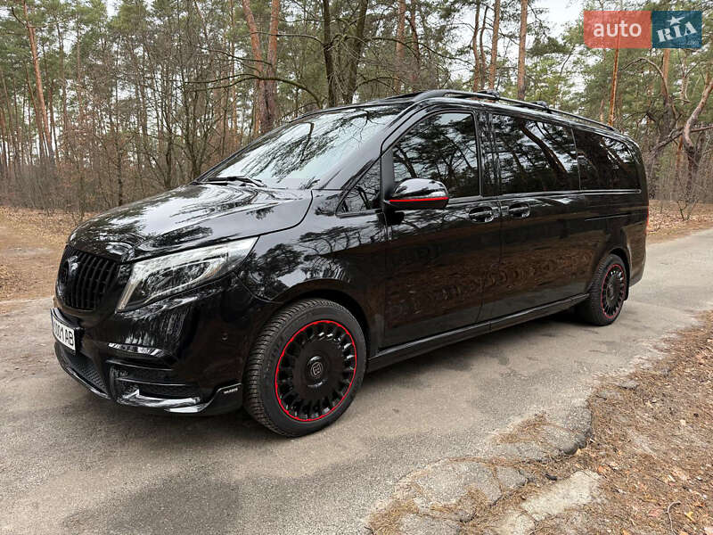 Mercedes-Benz V-Class 2021