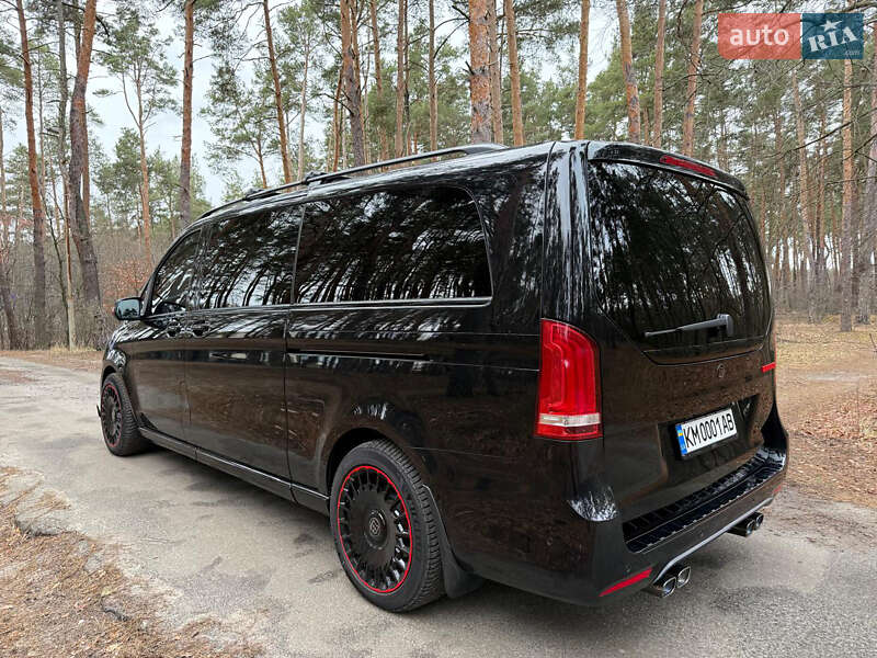 Mercedes-Benz V-Class 2021