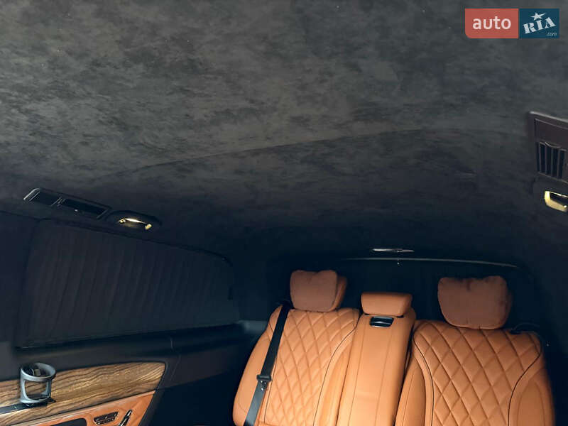 Mercedes-Benz V-Class 2021