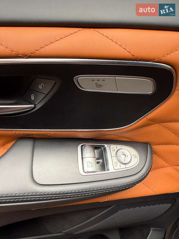 Mercedes-Benz V-Class 2021