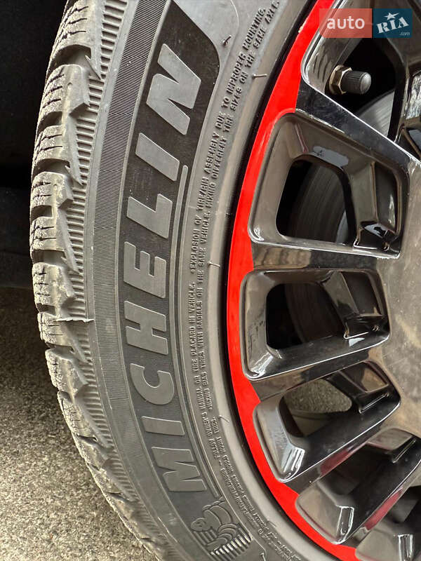 Mercedes-Benz V-Class 2021