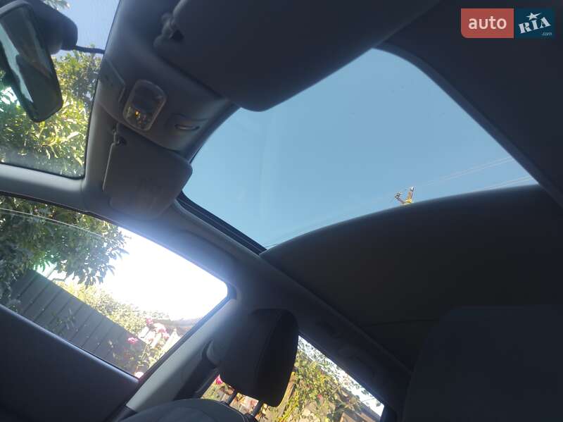 Nissan Qashqai+2 2011