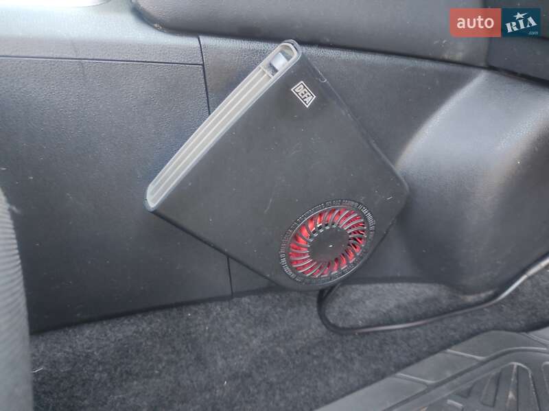 Nissan Qashqai+2 2011