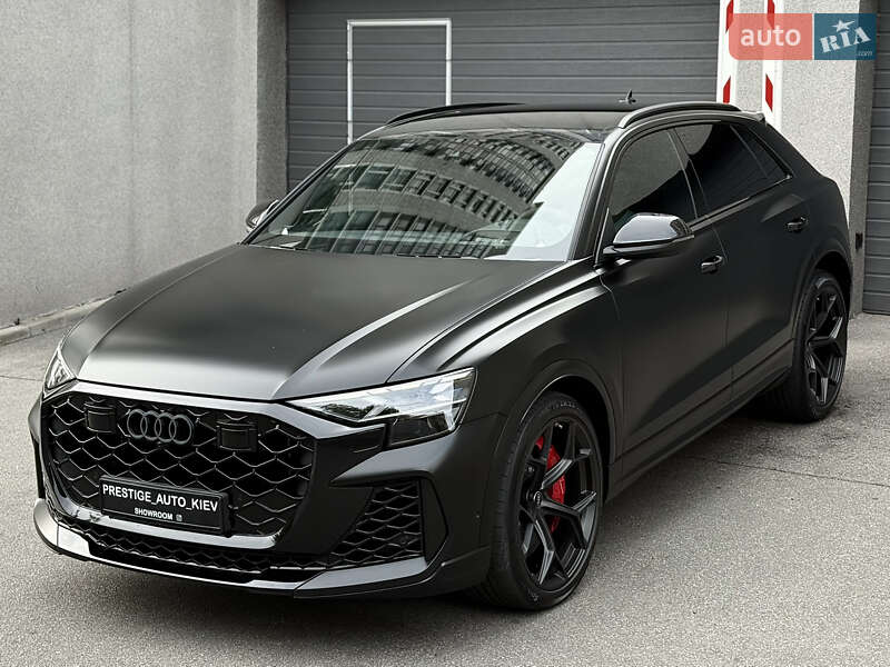Audi RS Q8 2024