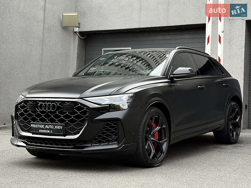 Audi RS Q8 2024