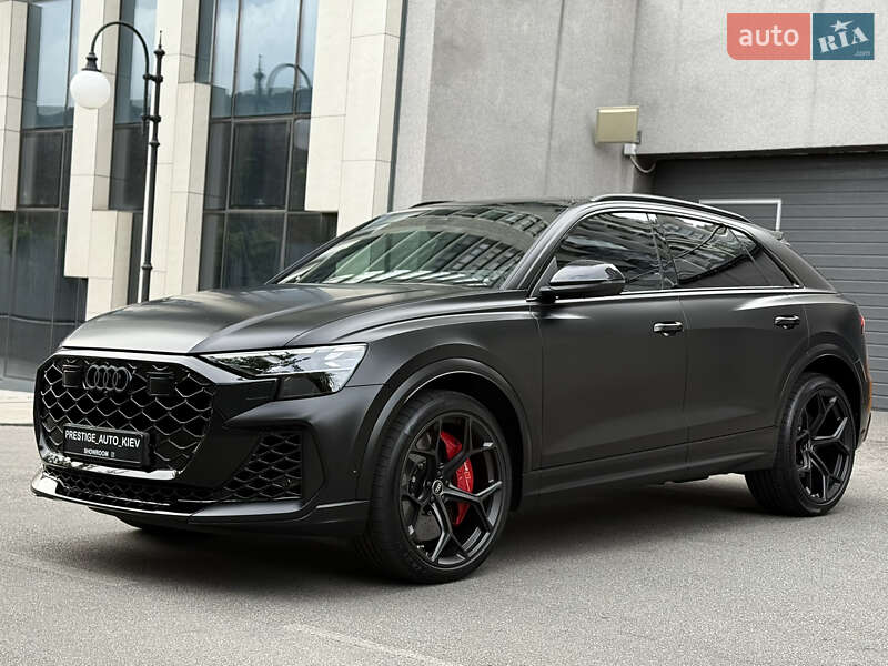 Audi RS Q8 2024