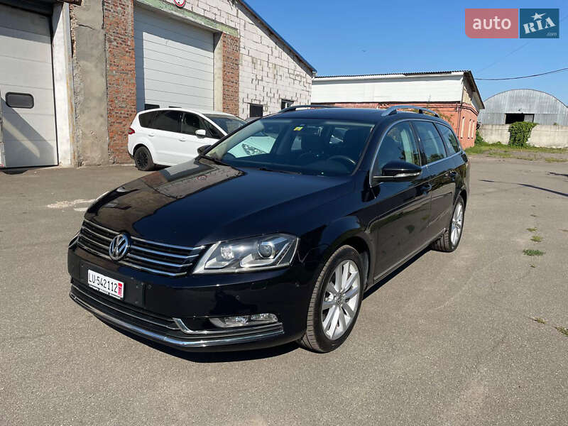 Volkswagen Passat 2011