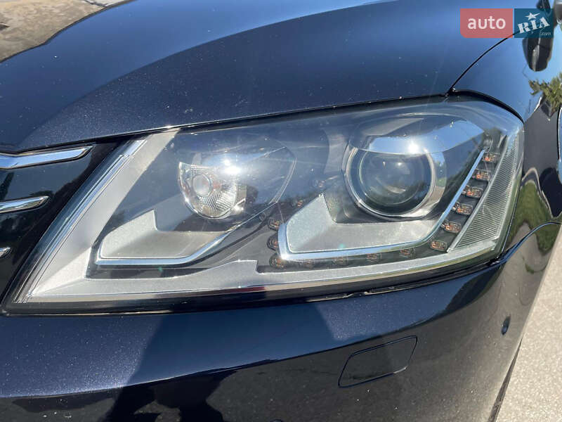 Volkswagen Passat 2011