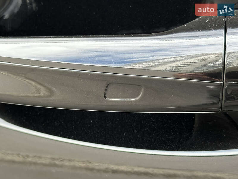 Mercedes-Benz GLE-Class 2024