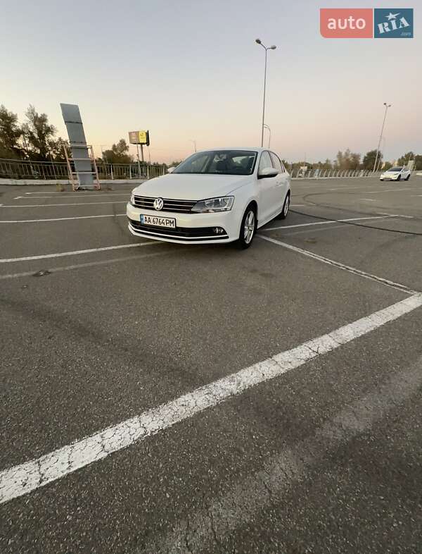 Volkswagen Jetta 2016