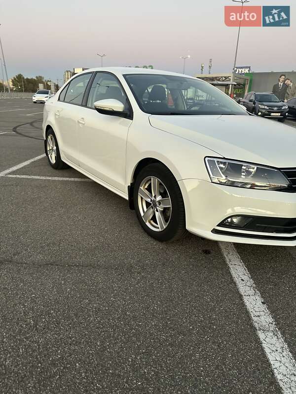 Volkswagen Jetta 2016