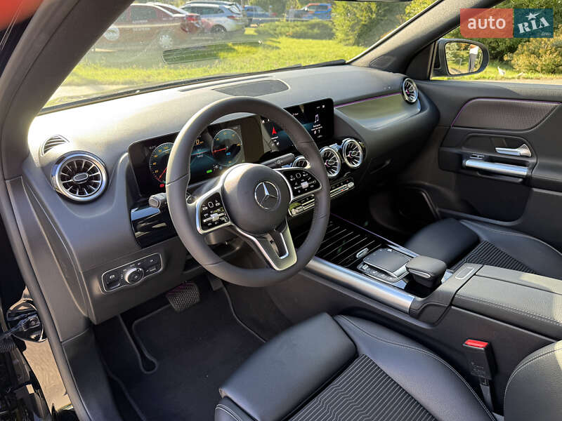 Mercedes-Benz EQA 2021