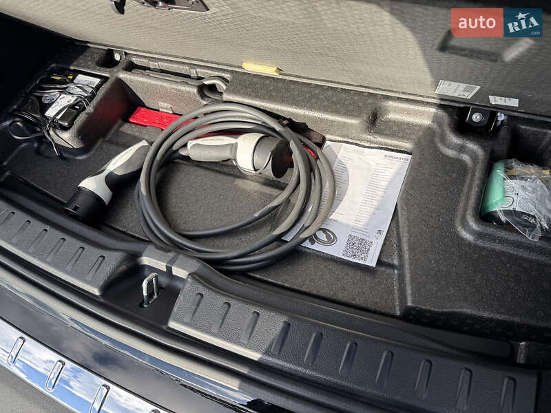 Mercedes-Benz EQA 2021