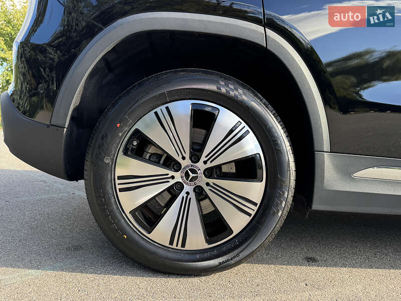 Mercedes-Benz EQA 2021