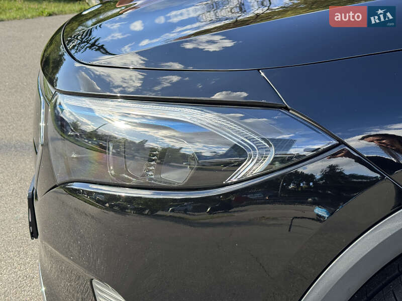 Mercedes-Benz EQA 2021