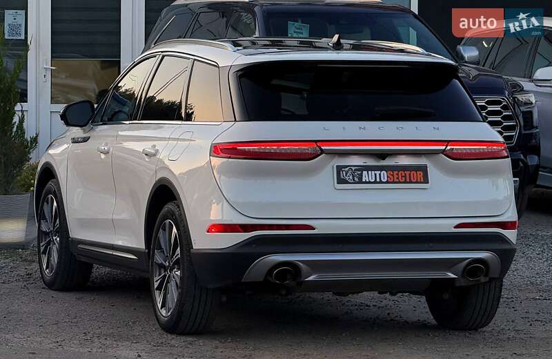 Lincoln Corsair 2021