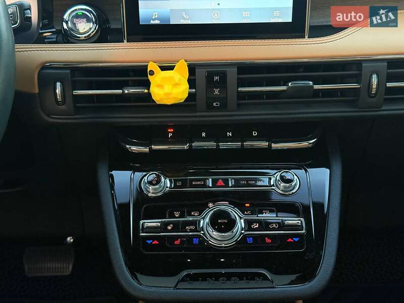 Lincoln Corsair 2021